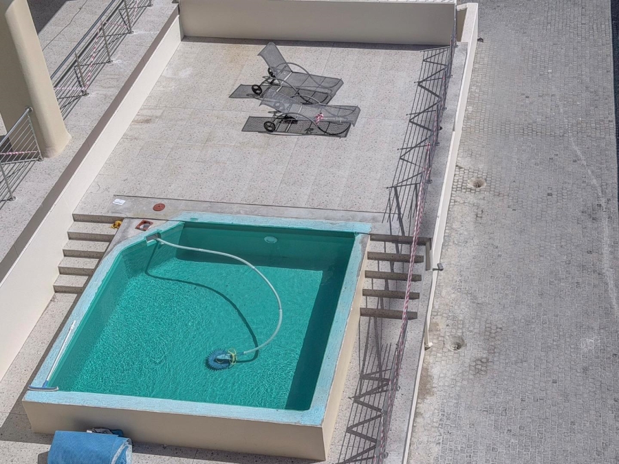 2 Bedroom Property for Sale in Cape Town City Centre Western Cape